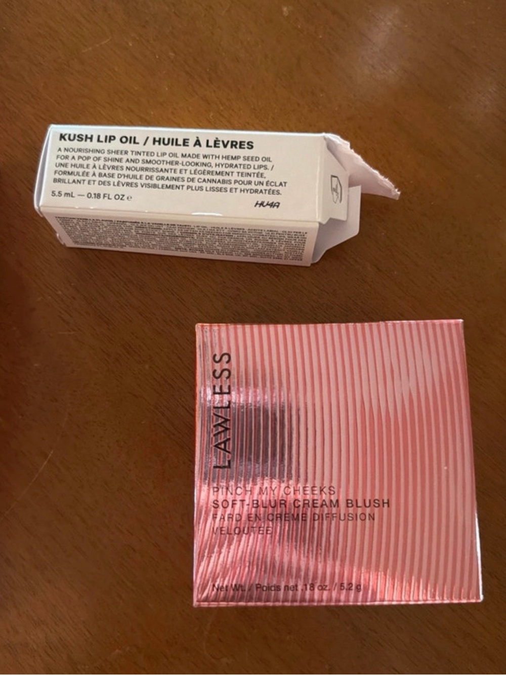 Makeup bundle - Picture 4 of 6